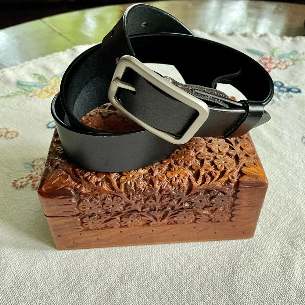 Black Leather Belt with Rectangular Silver Buckle. 40